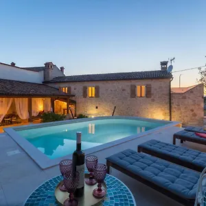 Villa Casa Jagoda, Višnjan